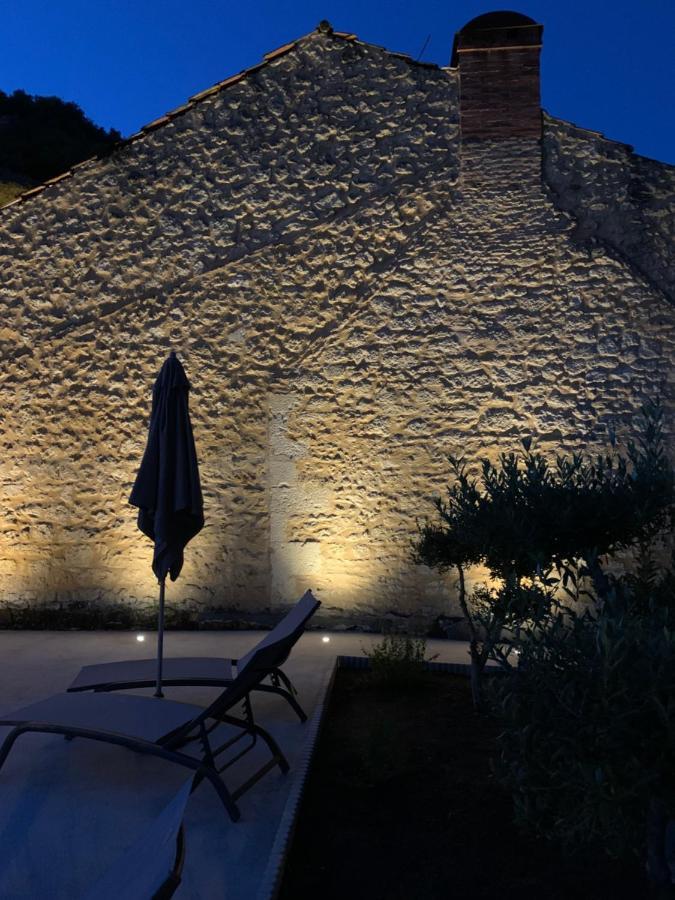 Les Appartements D Artiste De La Villa Du 15 - Restaurant La Maison - Piscine Chauffee Les Eyzies Exterior foto