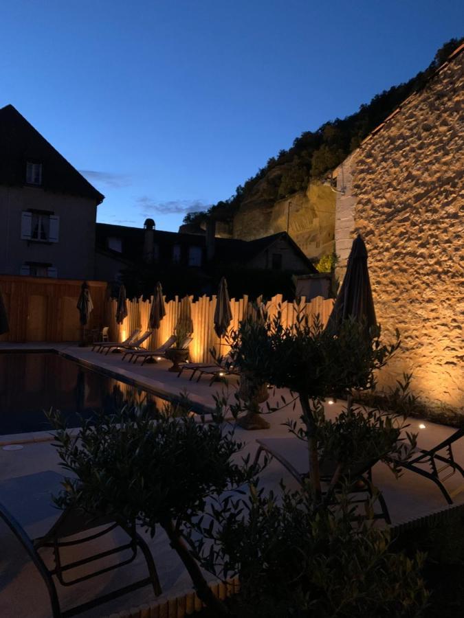 Les Appartements D Artiste De La Villa Du 15 - Restaurant La Maison - Piscine Chauffee Les Eyzies Exterior foto